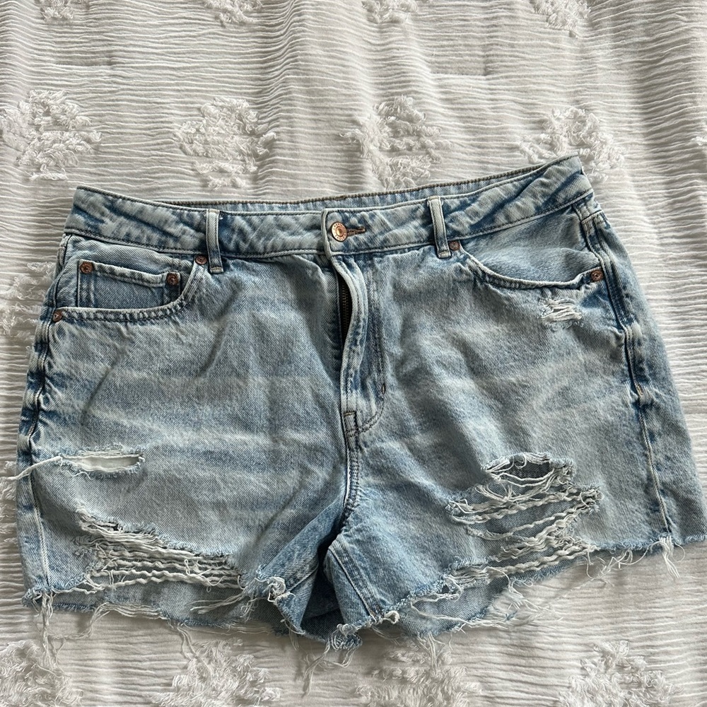 American Eagle Tomgirl Denim Shorts with Comfort Stretch Waistband Size 14